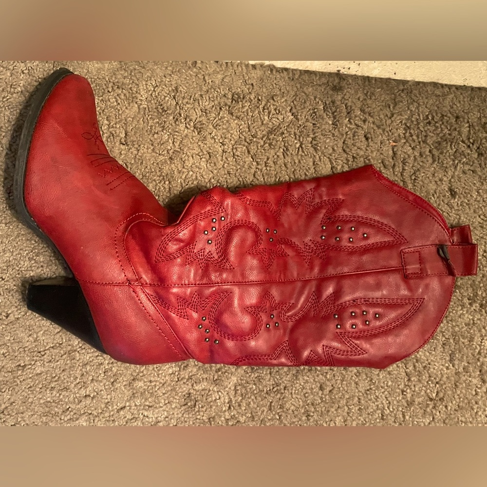 Red Cowgirl boots